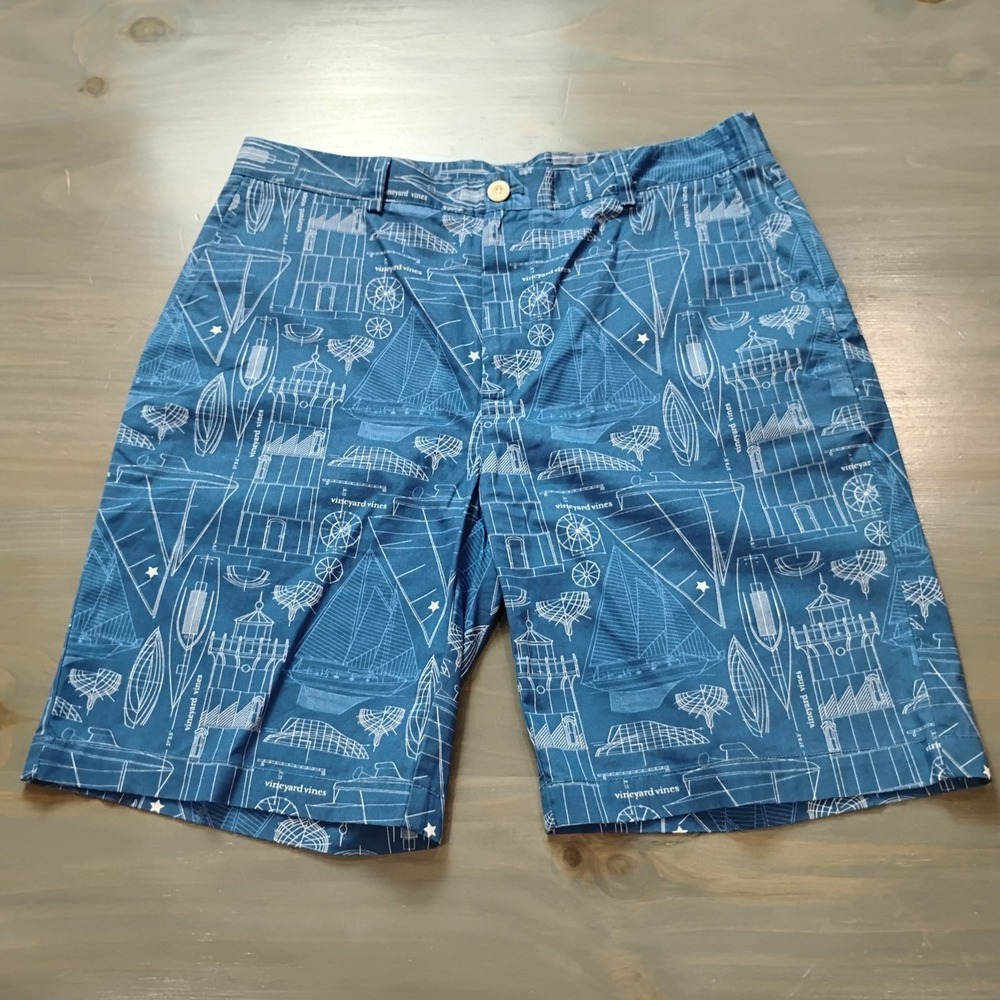 Vineyard Vines Shorts Men's 34 Blue White Boats Bermuda Flat Front Cotton Twill